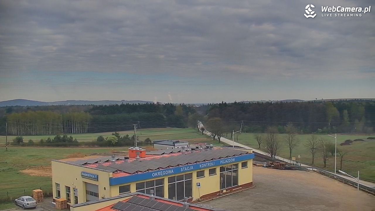 Krasocin - widok z zabytkowego wiatraka - 21 kwiecień 2026, 08:33