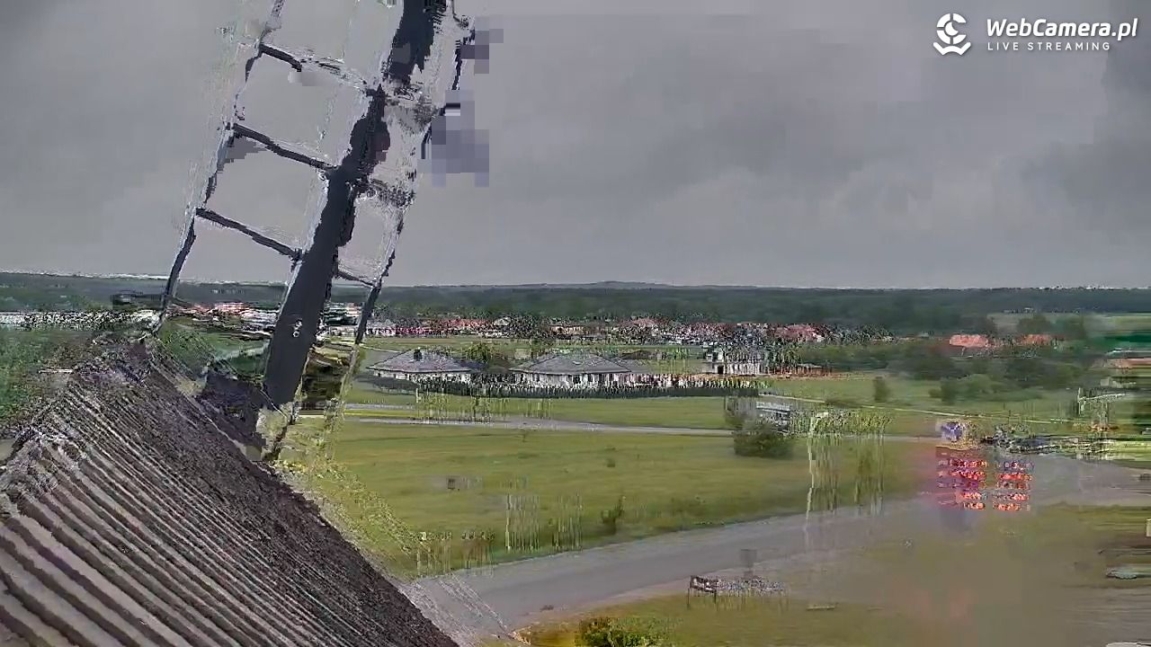 Krasocin - widok z zabytkowego wiatraka - 15 maj 2025, 07:41