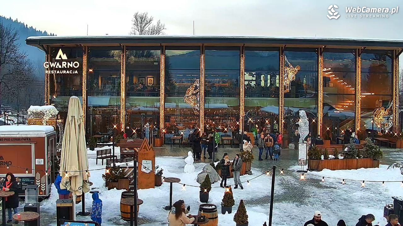 Zakopane - widok na dolną stację kolei na Gubałówkę - 29 listopad 2025, 15:32