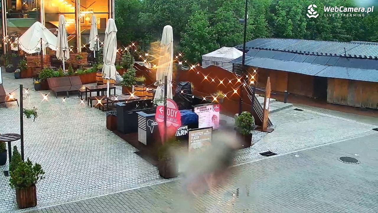 Zakopane - widok na dolną stację kolei na Gubałówkę - 09 czerwiec 2026, 19:34