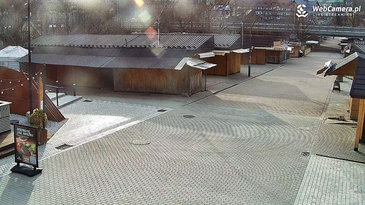 Zakopane - widok na dolną stację kolei na Gubałówkę - 23 kwiecień 2026, 07:09