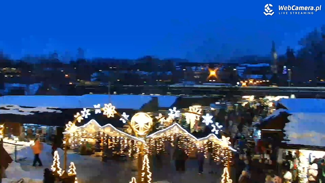 Zakopane - widok na dolną stację kolei na Gubałówkę - 22 styczeń 2026, 16:44