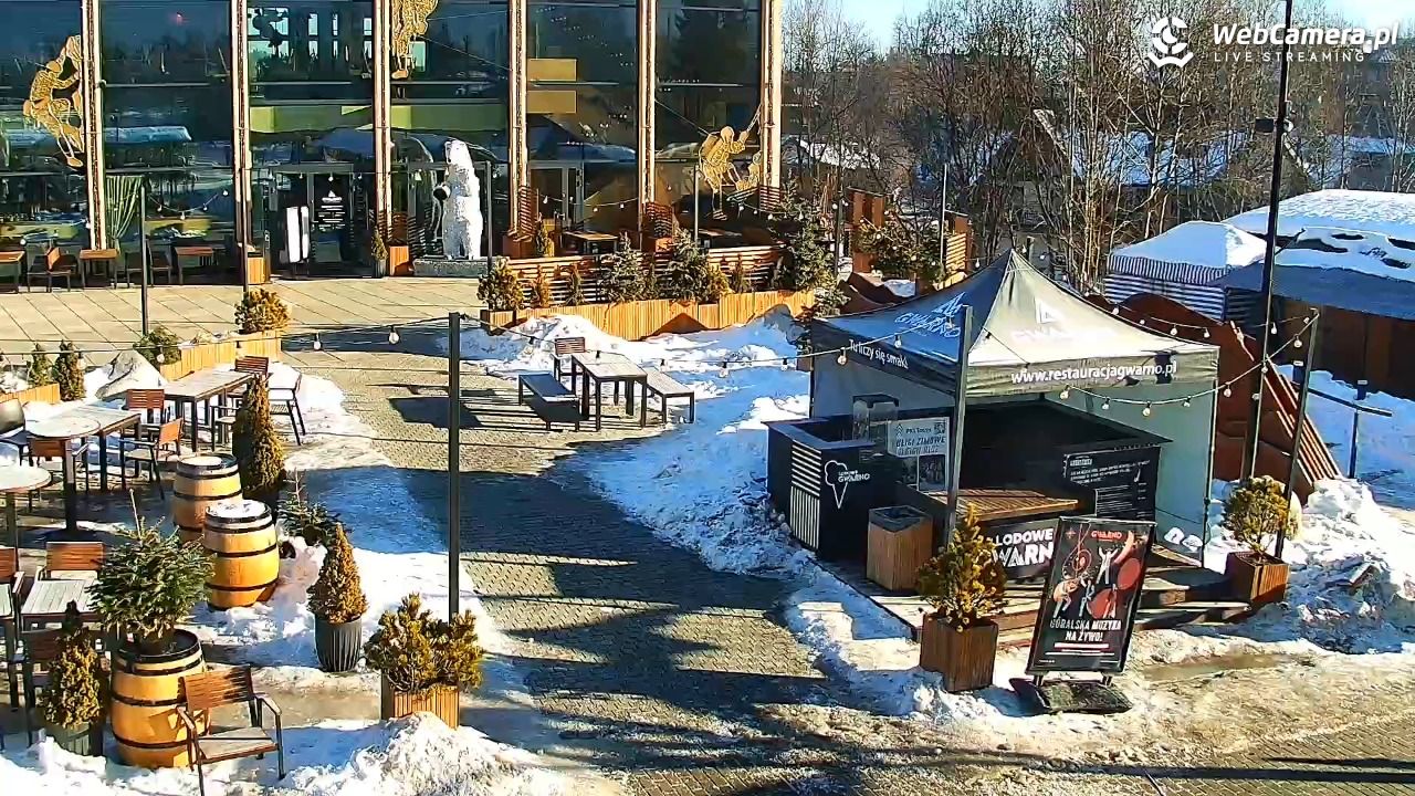 Zakopane - widok na dolną stację kolei na Gubałówkę - 21 styczeń 2026, 09:37