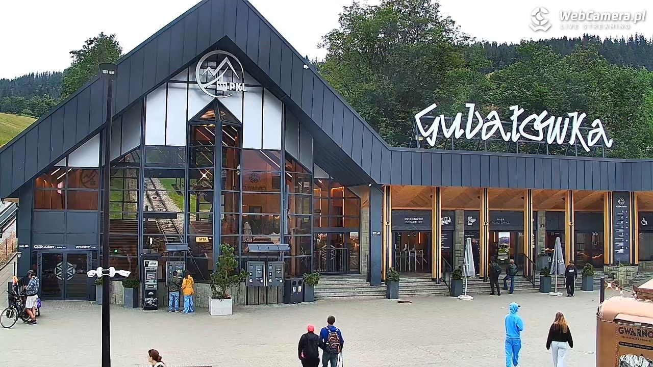 Zakopane - widok na dolną stację kolei na Gubałówkę - 21 lipiec 2026, 18:46