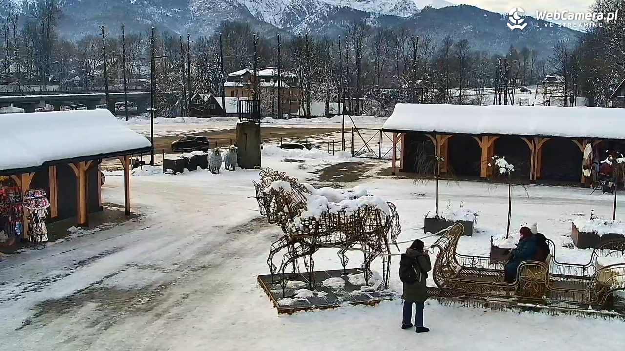 Zakopane - widok na dolną stację kolei na Gubałówkę - 29 listopad 2025, 09:31