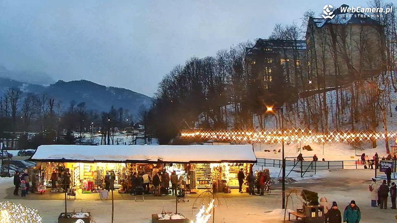 Zakopane - widok na dolną stację kolei na Gubałówkę - 22 styczeń 2026, 16:35