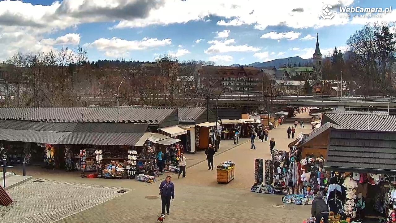 Zakopane - widok na dolną stację kolei na Gubałówkę - 24 kwiecień 2026, 10:56