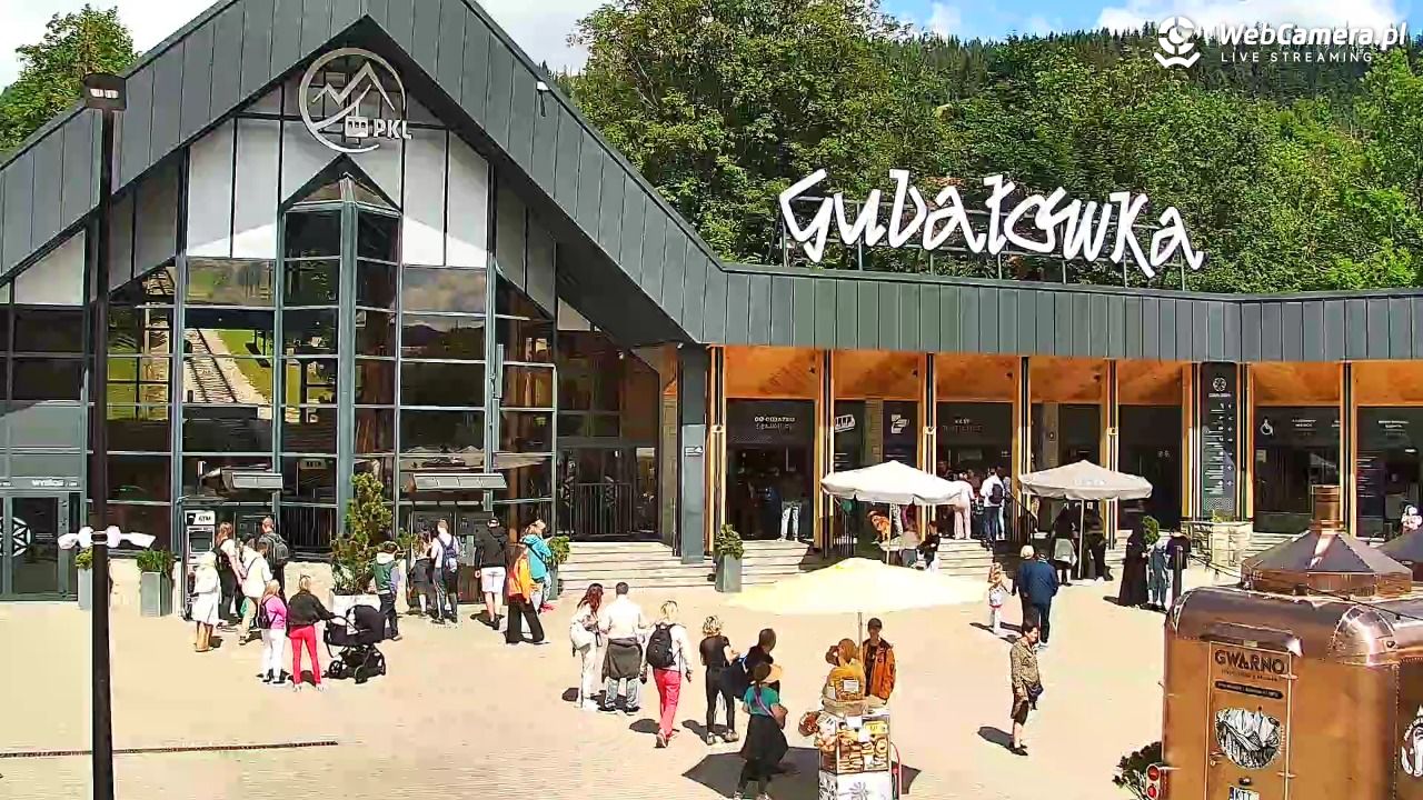 Zakopane - widok na dolną stację kolei na Gubałówkę - 22 lipiec 2026, 10:48