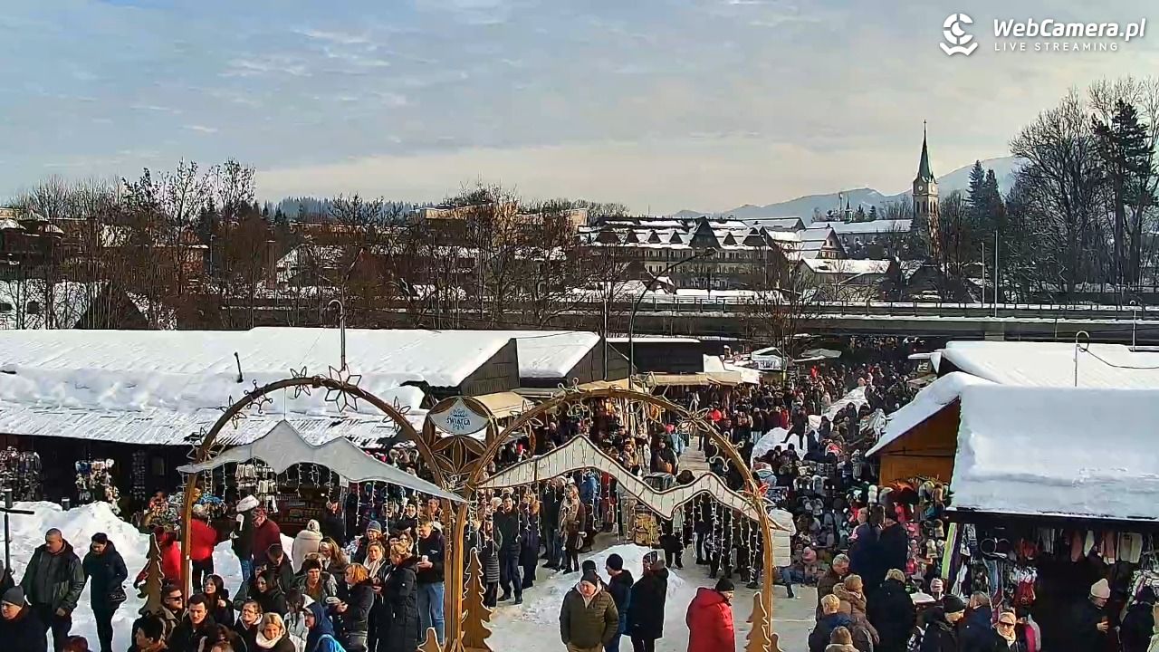 Zakopane - widok na dolną stację kolei na Gubałówkę - 29 listopad 2025, 12:27