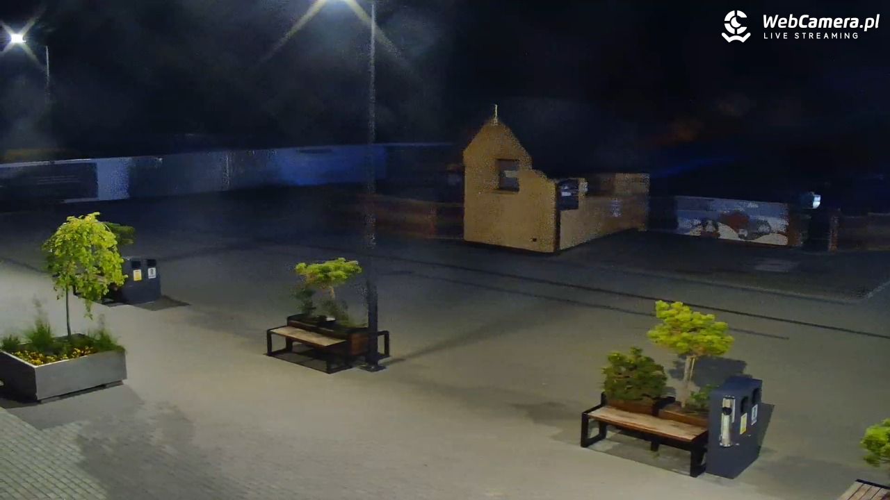 Zakopane - widok na dolną stację kolei na Gubałówkę - 08 czerwiec 2026, 21:42