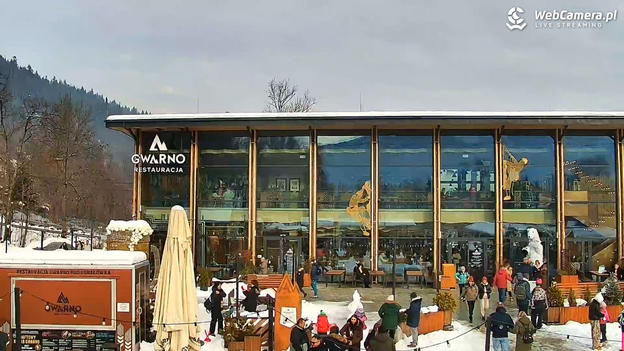 Zakopane - widok na dolną stację kolei na Gubałówkę - 29 listopad 2025, 12:00