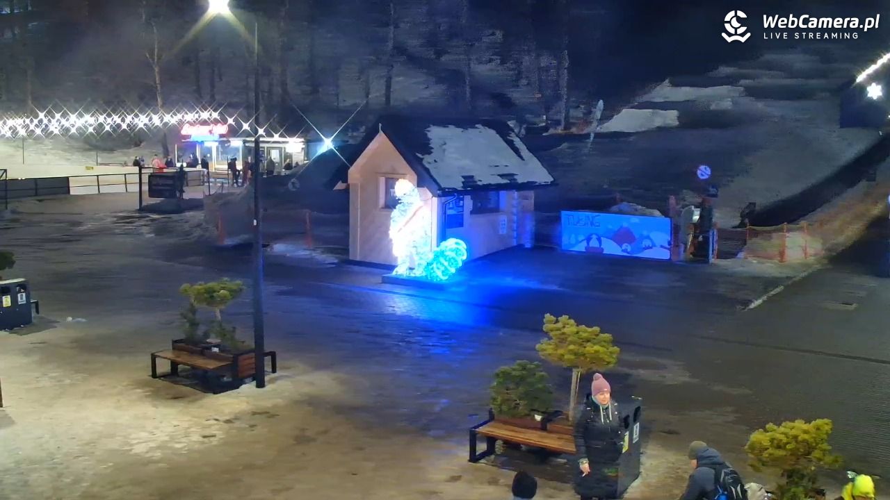 Zakopane - widok na dolną stację kolei na Gubałówkę - 22 styczeń 2026, 20:07