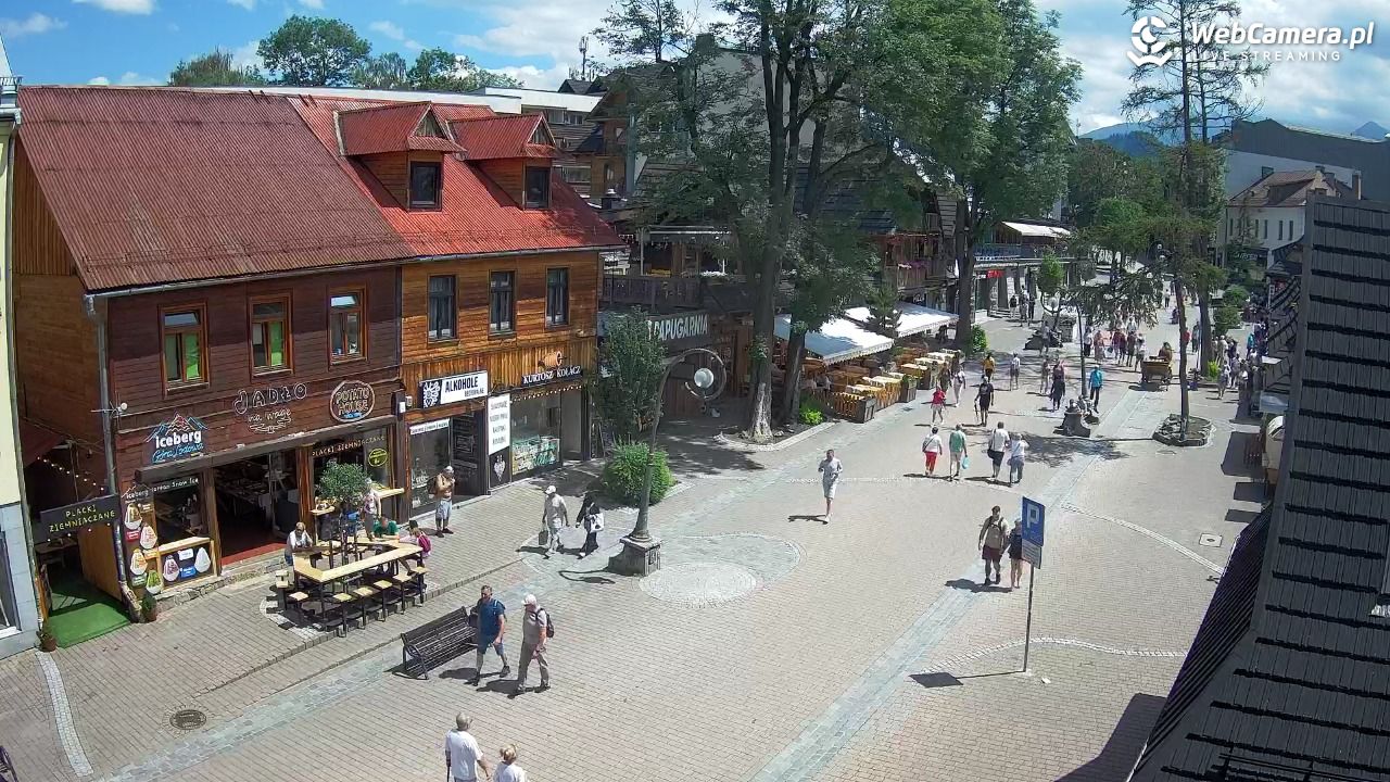 Krupówki Dolne - widok na deptak - 23 czerwiec 2026, 13:16