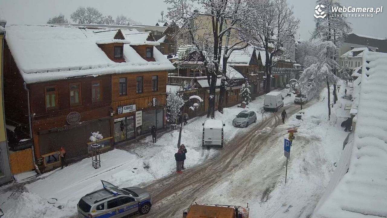 Krupówki Dolne - widok na deptak - 31 marzec 2026, 10:01