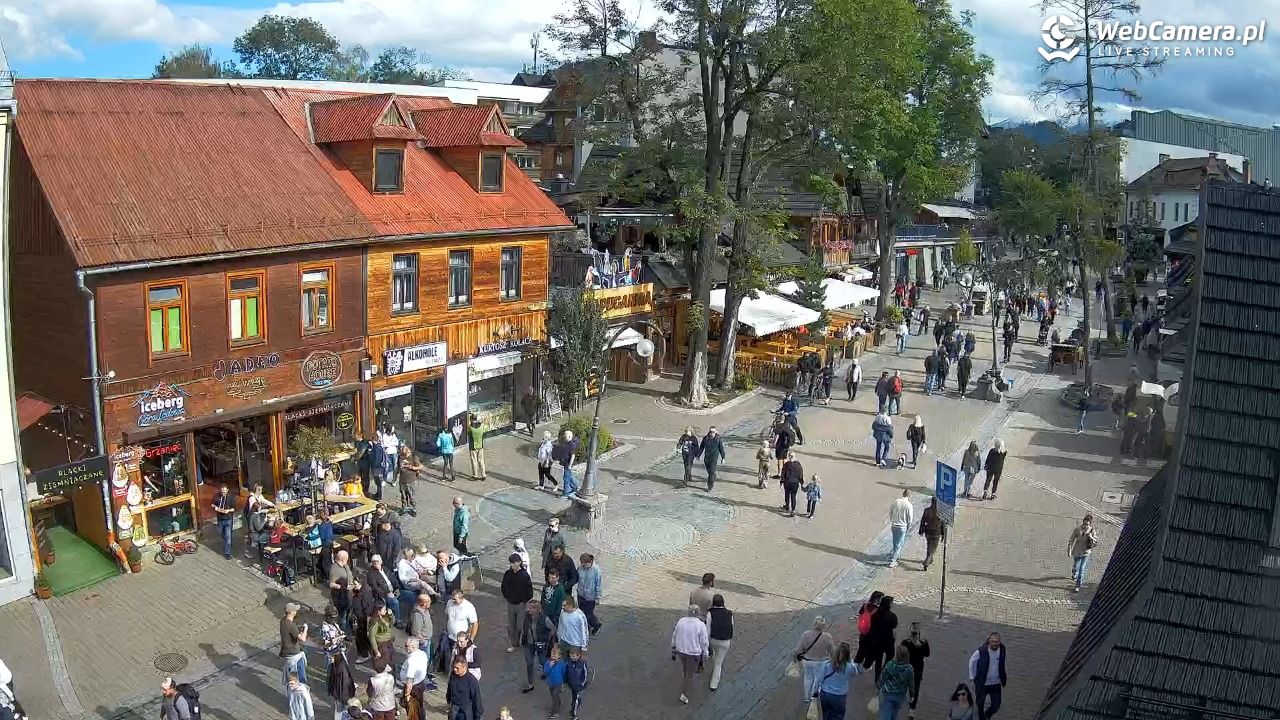 Krupówki Dolne - widok na deptak - 27 wresień 2026, 14:53