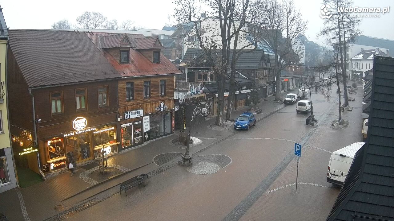 Krupówki Dolne - widok na deptak - 07 luty 2026, 07:56