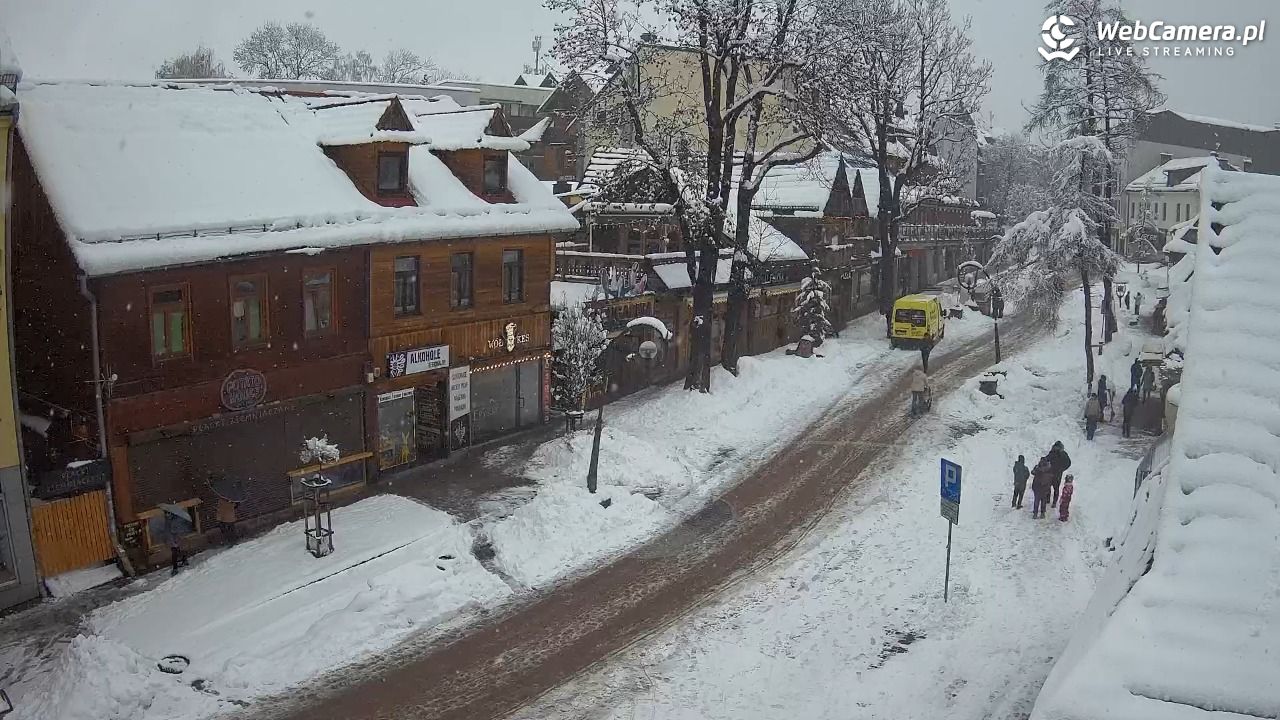 Krupówki Dolne - widok na deptak - 31 marzec 2026, 11:31