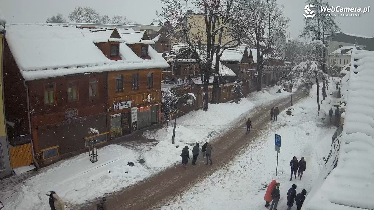 Krupówki Dolne - widok na deptak - 31 marzec 2026, 13:25