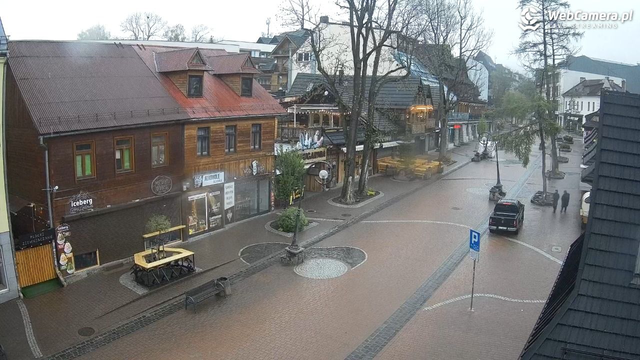 Krupówki Dolne - widok na deptak - 16 maj 2026, 06:45