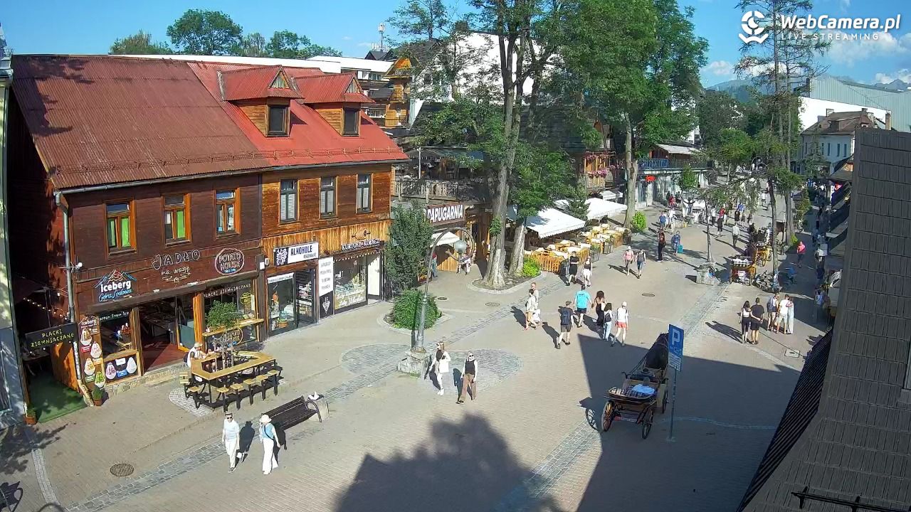 Krupówki Dolne - widok na deptak - 26 czerwiec 2026, 17:38
