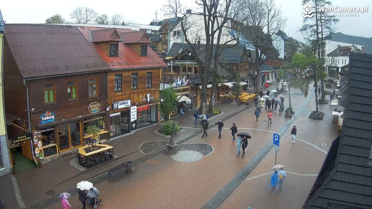 Krupówki Dolne - widok na deptak - 16 maj 2026, 12:15