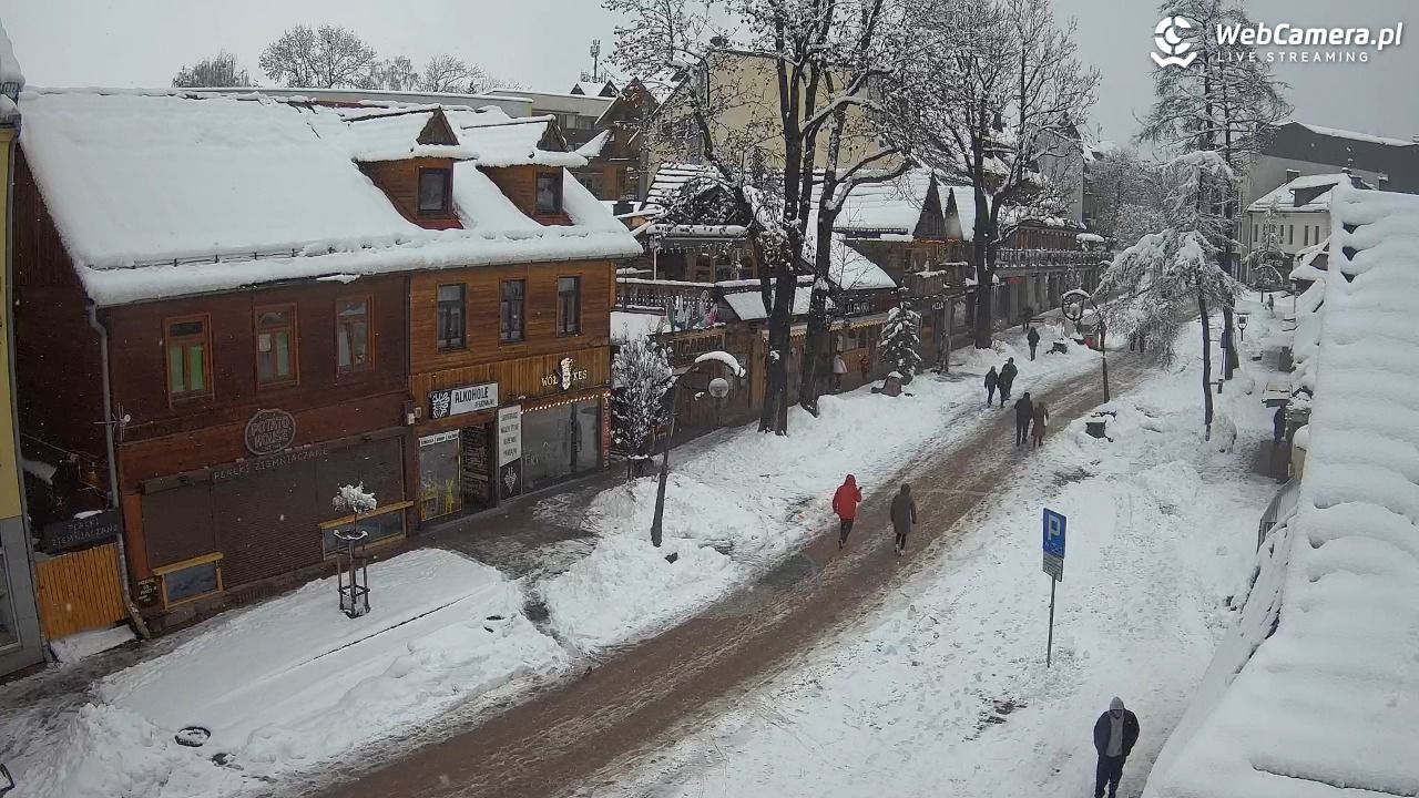 Krupówki Dolne - widok na deptak - 31 marzec 2026, 11:54