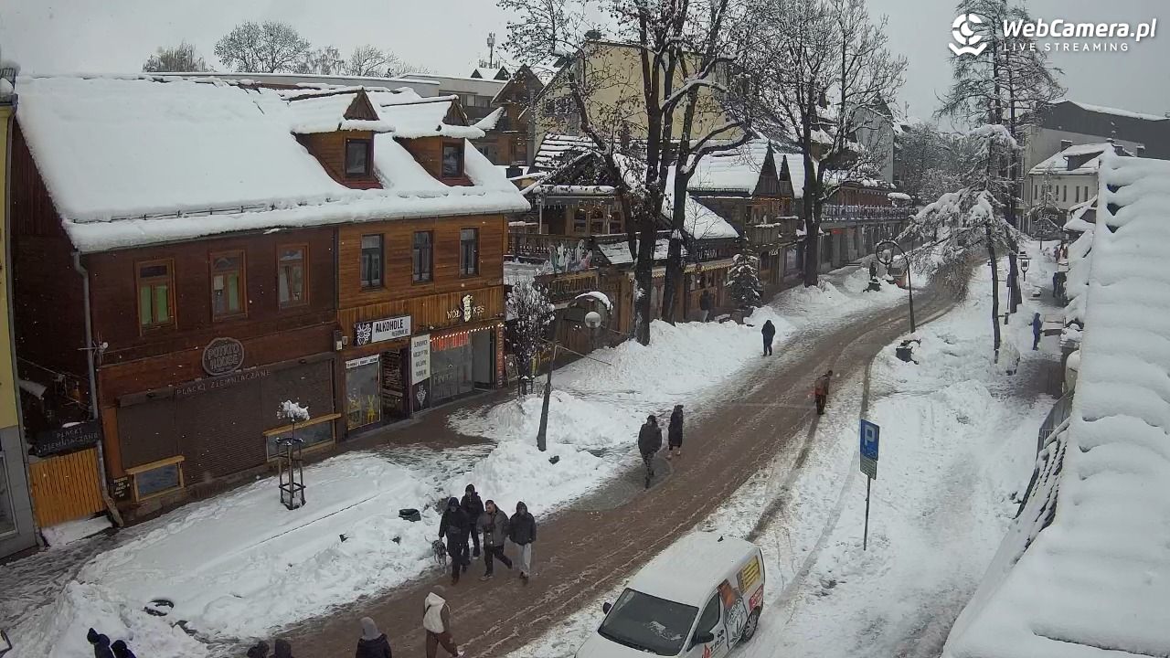 Krupówki Dolne - widok na deptak - 31 marzec 2026, 13:51