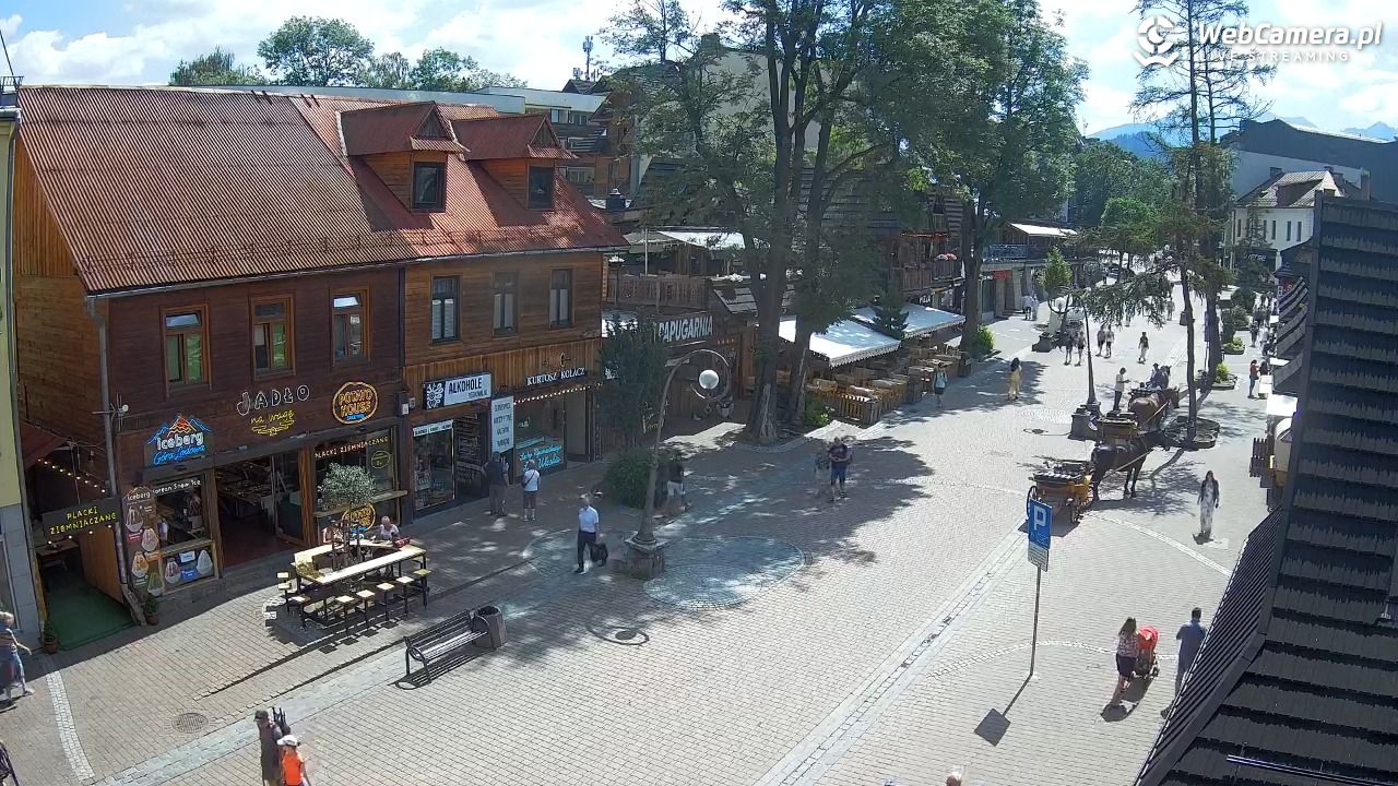 Krupówki Dolne - widok na deptak - 26 czerwiec 2026, 10:56