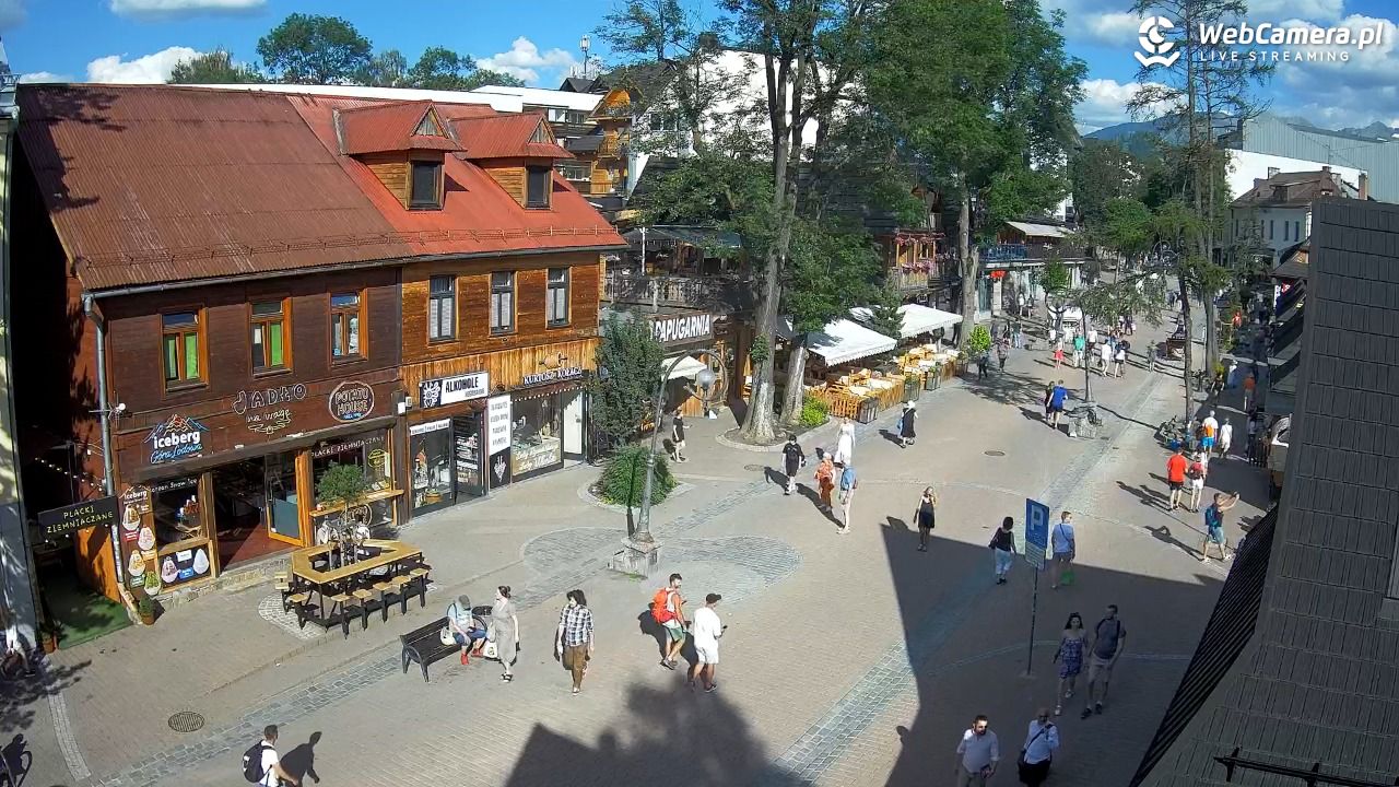 Krupówki Dolne - widok na deptak - 25 czerwiec 2026, 17:29