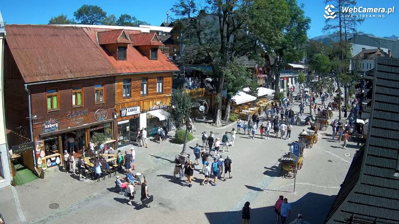 Krupówki Dolne - widok na deptak - 14 sierpień 2026, 14:32
