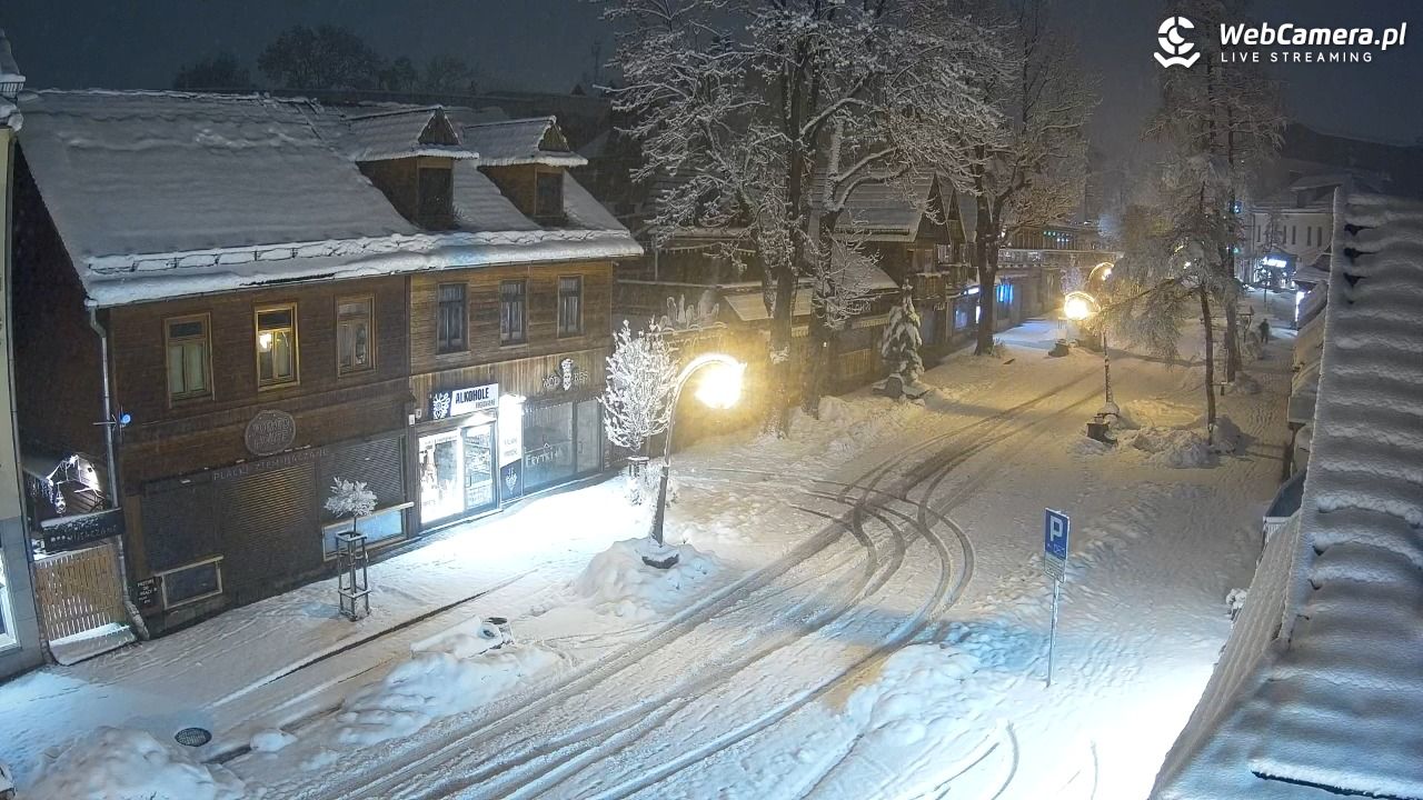 Krupówki Dolne - widok na deptak - 31 marzec 2026, 05:09