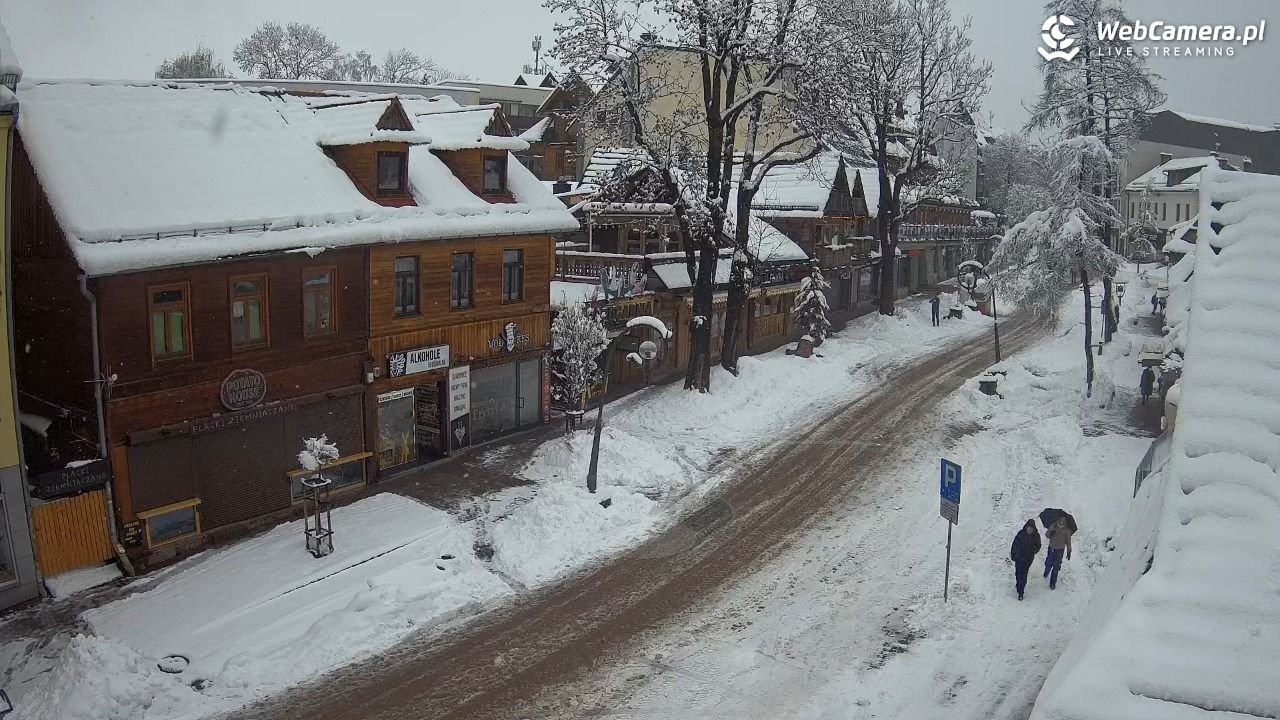 Krupówki Dolne - widok na deptak - 31 marzec 2026, 10:47
