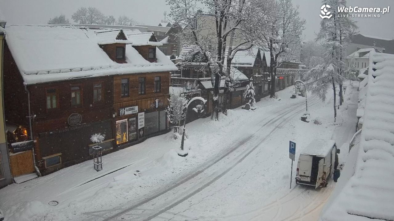 Krupówki Dolne - widok na deptak - 31 marzec 2026, 06:50