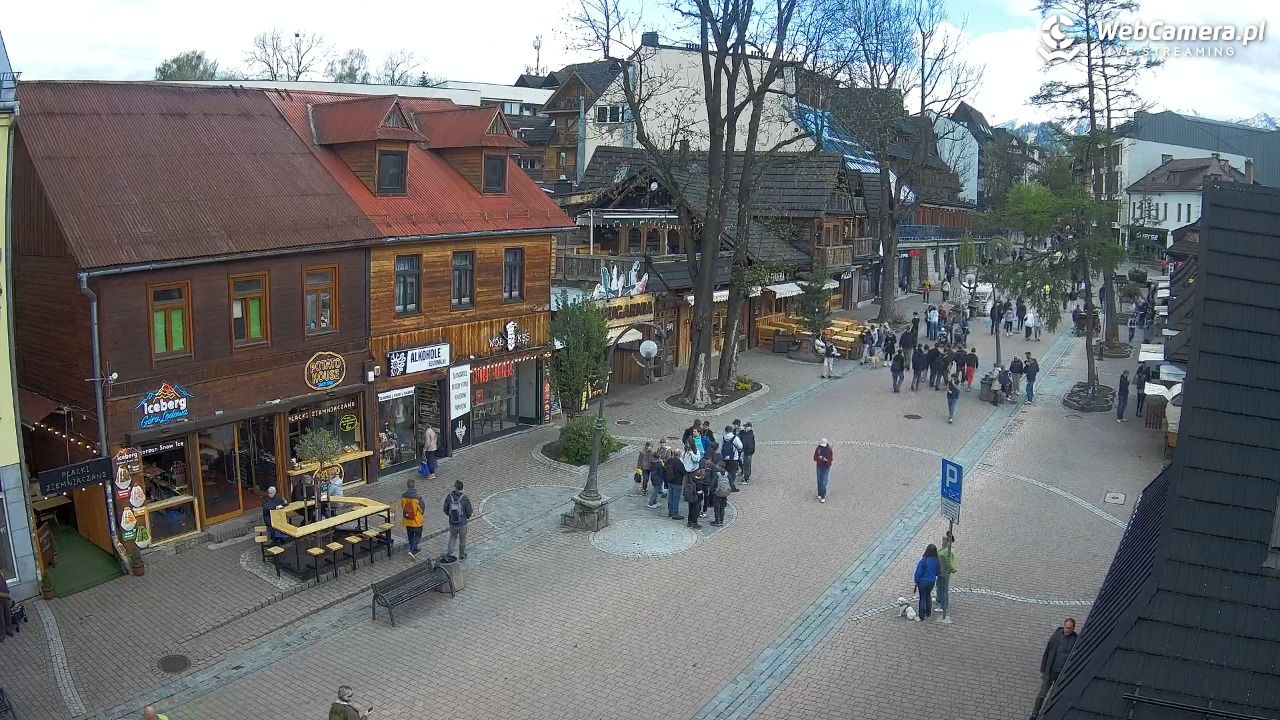 Krupówki Dolne - widok na deptak - 15 maj 2026, 14:12