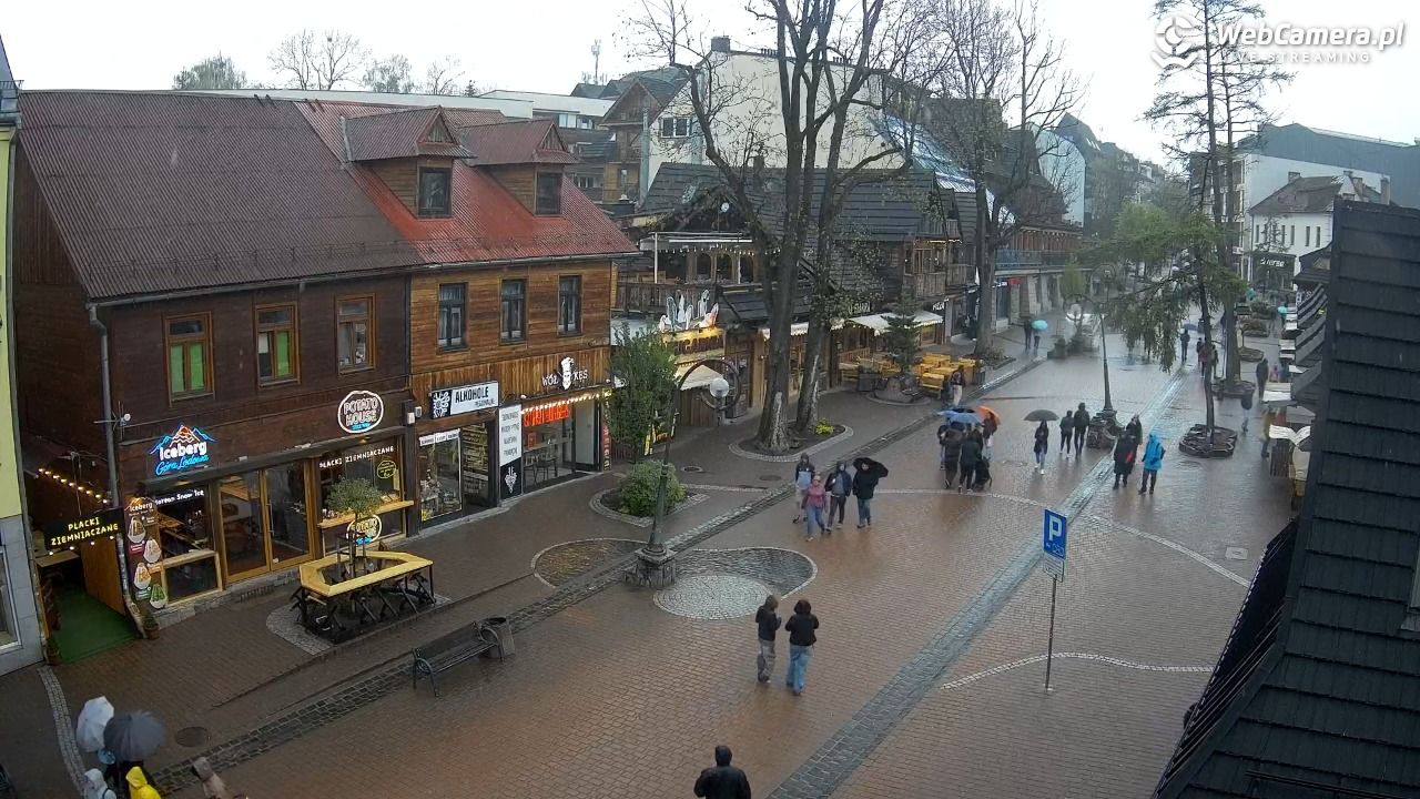 Krupówki Dolne - widok na deptak - 16 maj 2026, 11:37