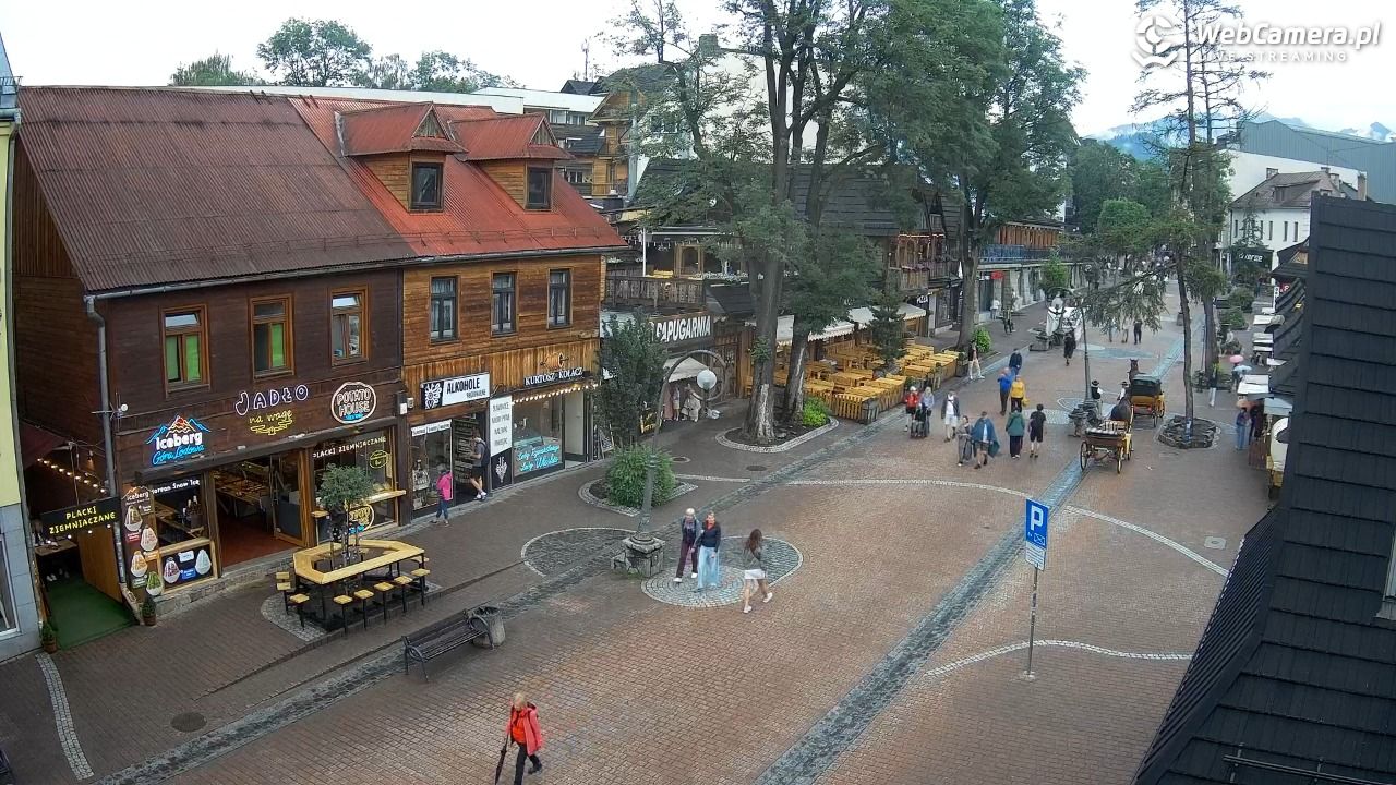 Krupówki Dolne - widok na deptak - 22 czerwiec 2026, 17:07