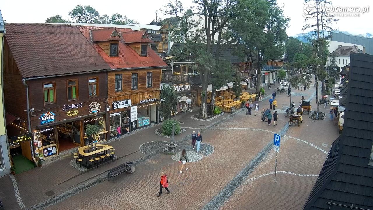Krupówki Dolne - widok na deptak - 22 czerwiec 2026, 17:07