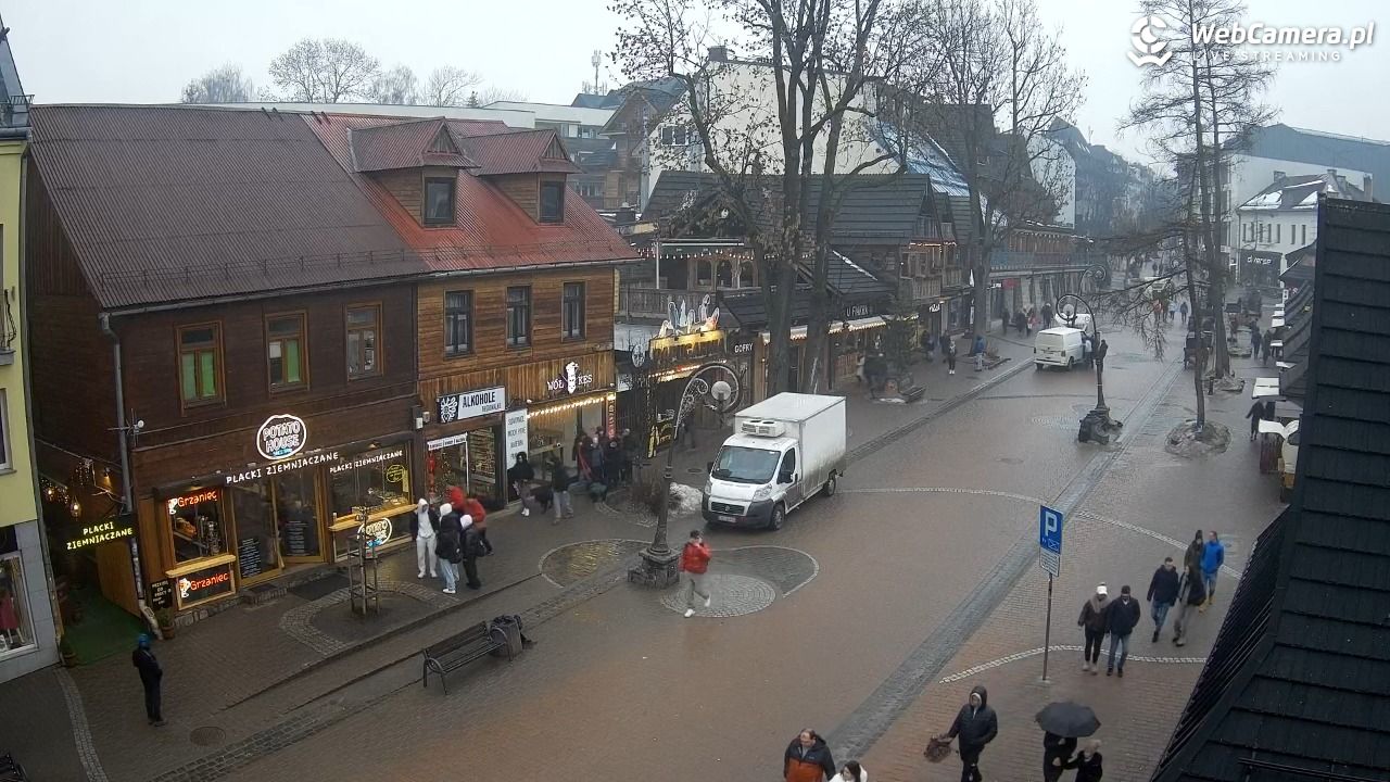 Krupówki Dolne - widok na deptak - 07 luty 2026, 10:19