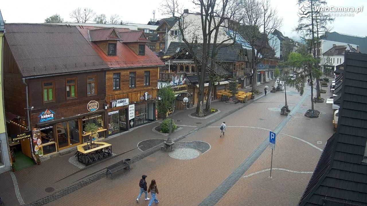 Krupówki Dolne - widok na deptak - 16 maj 2026, 09:52