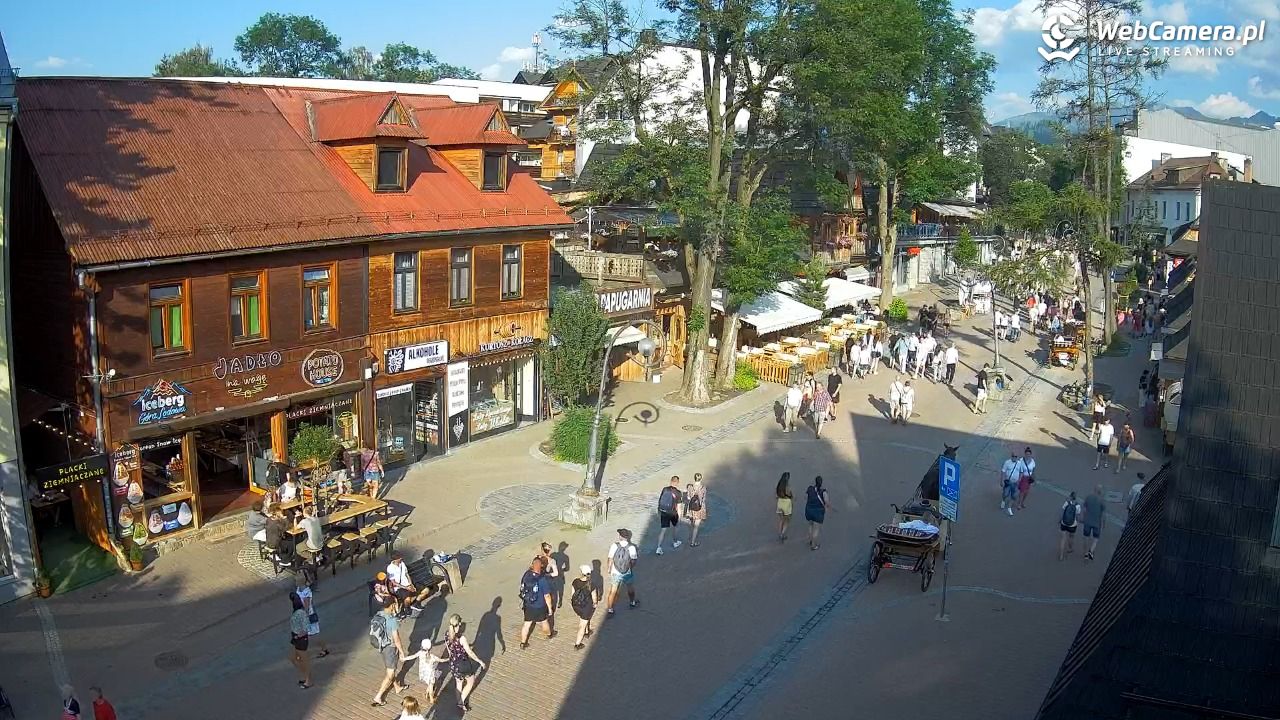 Krupówki Dolne - widok na deptak - 26 czerwiec 2026, 18:28