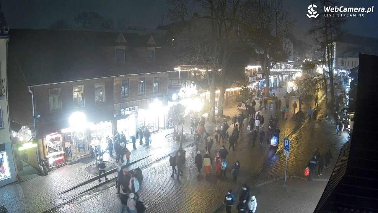 Krupówki Dolne - widok na deptak - 07 luty 2026, 19:35