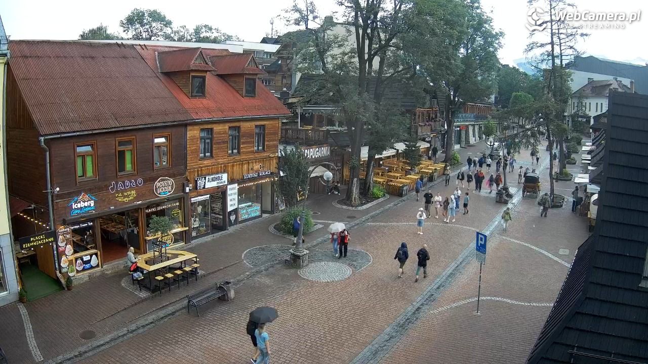 Krupówki Dolne - widok na deptak - 22 czerwiec 2026, 15:41