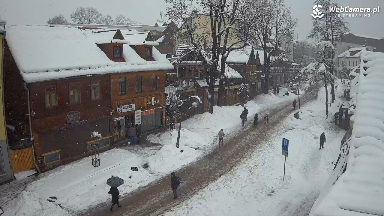 Krupówki Dolne - widok na deptak - 31 marzec 2026, 13:35