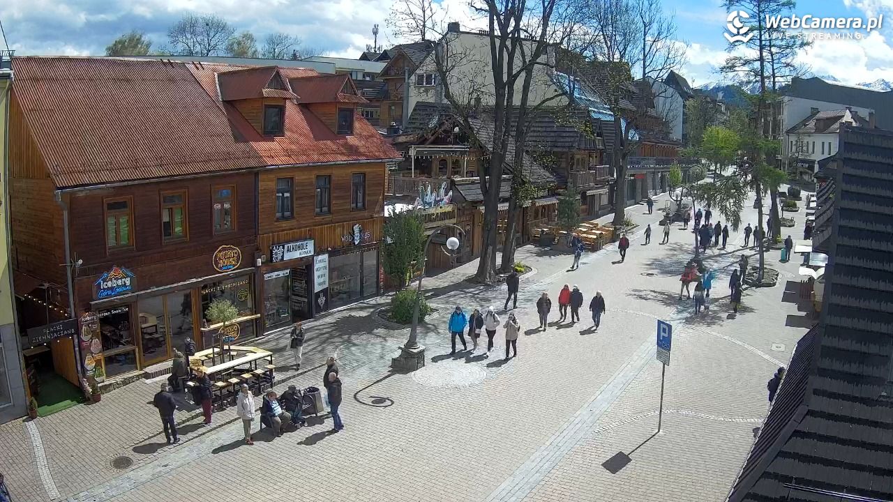 Krupówki Dolne - widok na deptak - 15 maj 2026, 11:18