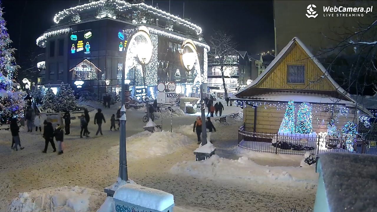 Widok na Krupówki w Zakopanem - 07 styczeń 2026, 19:47