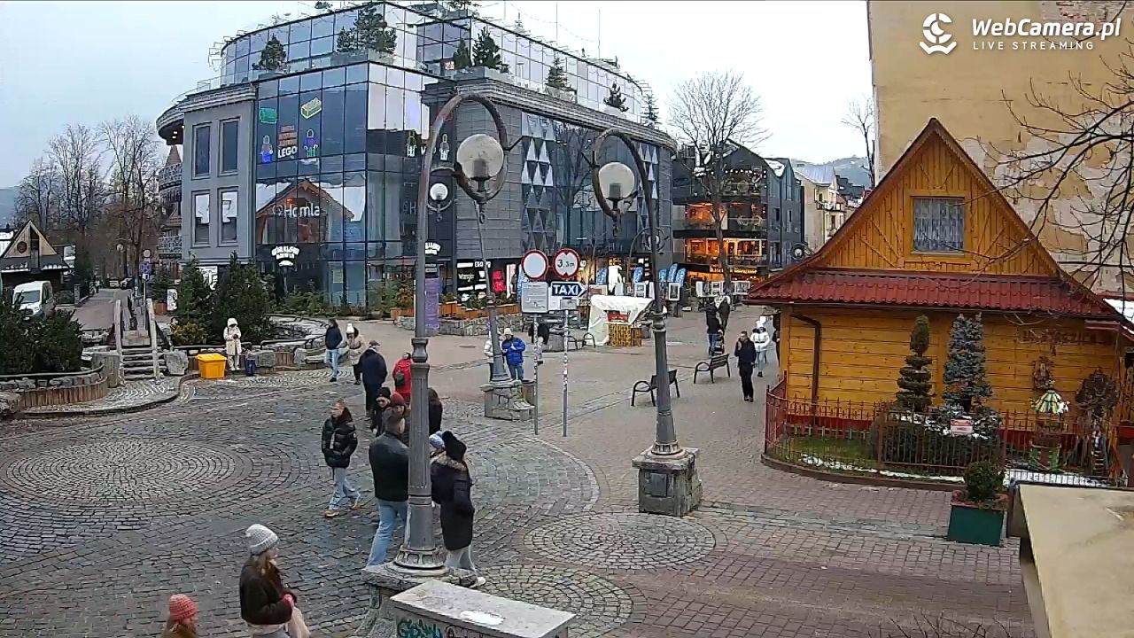 Widok na Krupówki w Zakopanem - 20 listopad 2025, 14:58