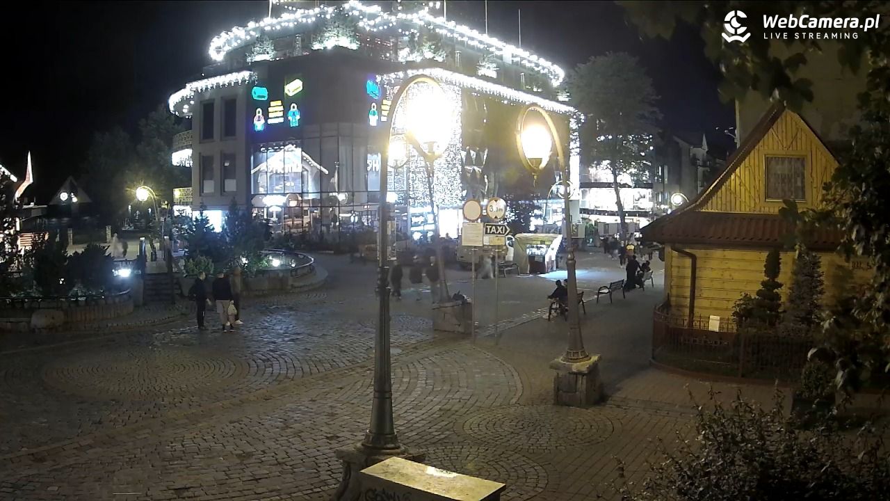Widok na Krupówki w Zakopanem - 09 lipiec 2026, 22:13