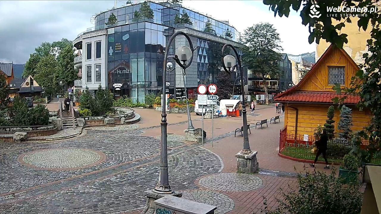 Widok na Krupówki w Zakopanem - 09 lipiec 2026, 08:54