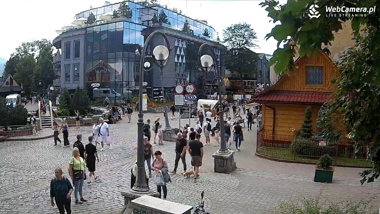 Widok na Krupówki w Zakopanem - 19 sierpień 2025, 16:14
