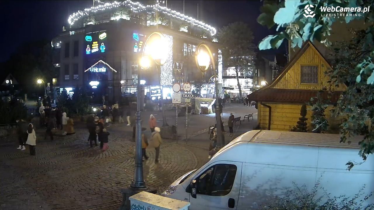 Widok na Krupówki w Zakopanem - 03 październik 2025, 18:49